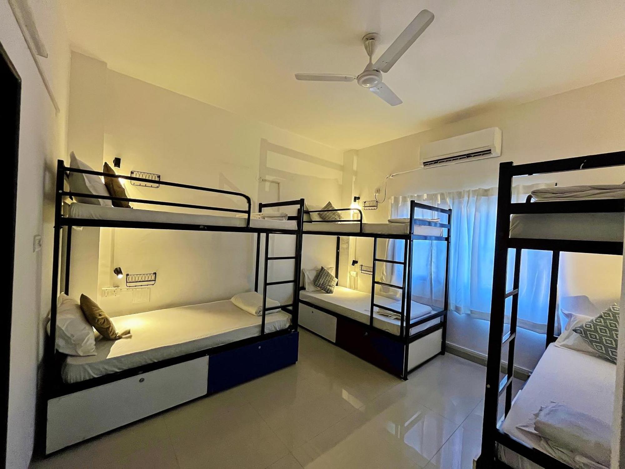 Hoshtel99 - Lux - Stay, Cowork And Cafe - Luxurious Bungalow Pune Eksteriør bilde